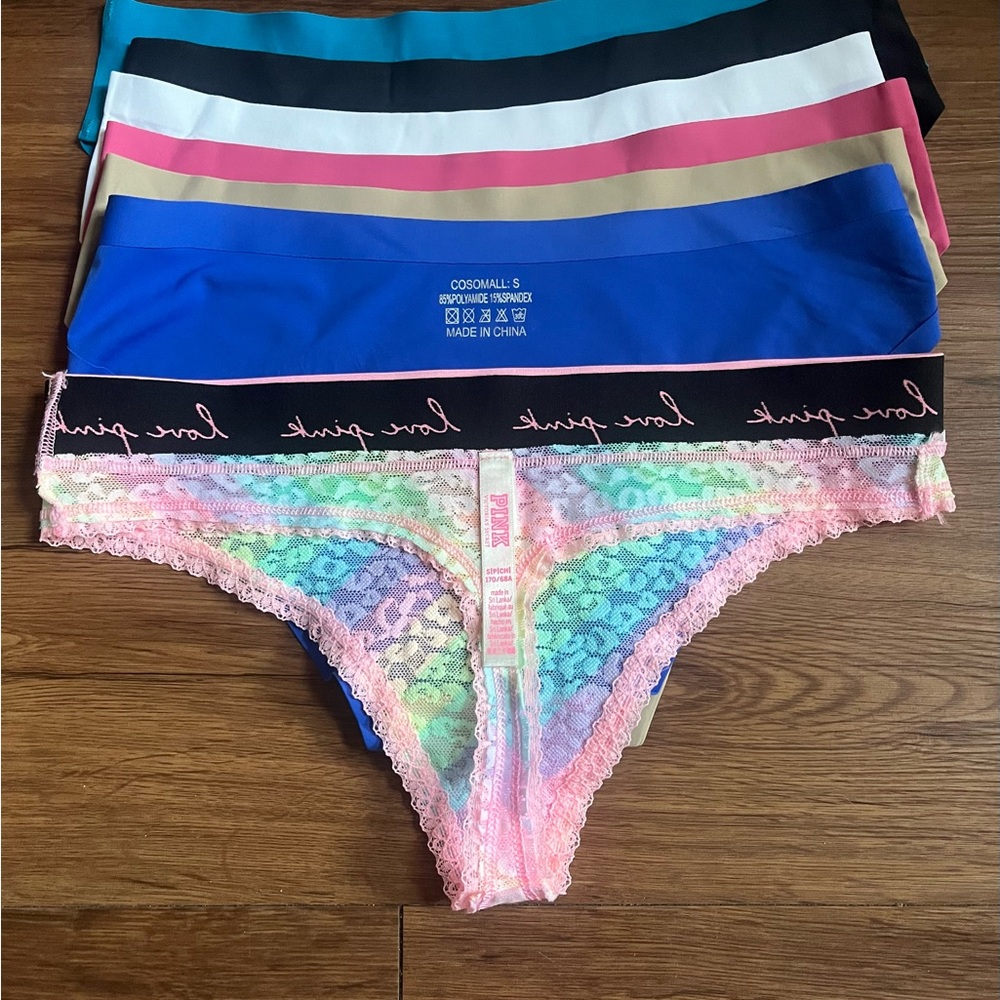 Size S - Picture 3 of 4